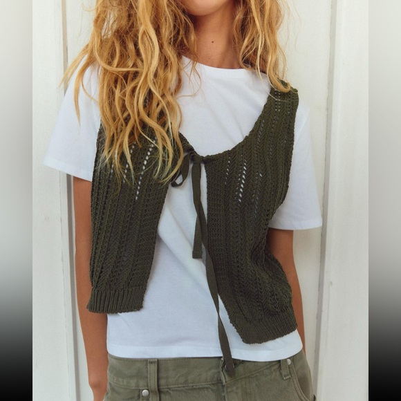 Tops - Near Zara crochet knit vest combination top